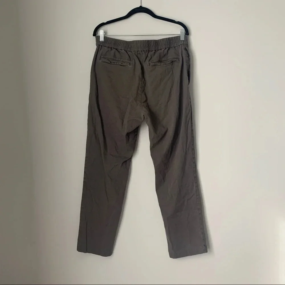 Banana republic mens grey pants size 33x30